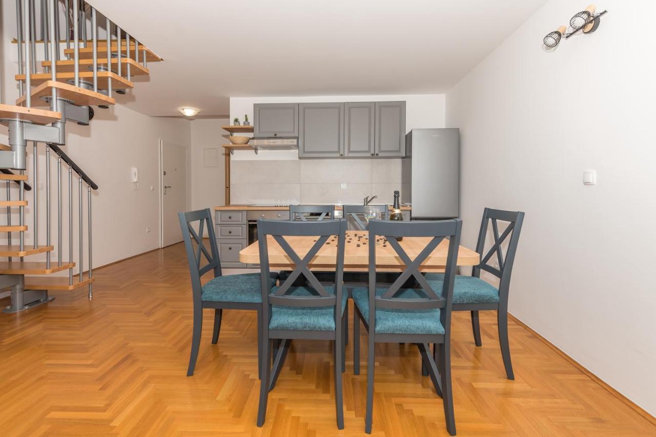 Deluxe 3 Bedroom Apartment With Sea View Baška Voda Eksteriør bilde